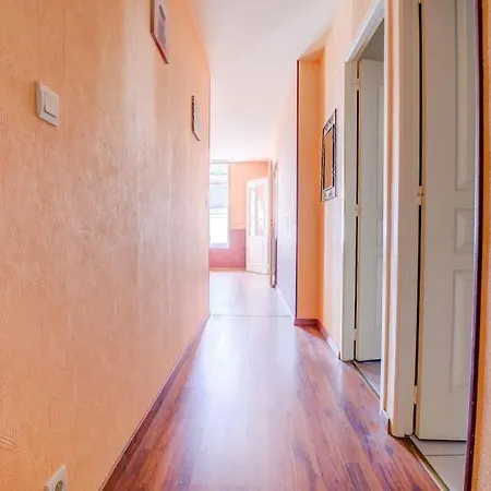 Apartment La Parenthese Sainte Cecile Charmante Escale *
