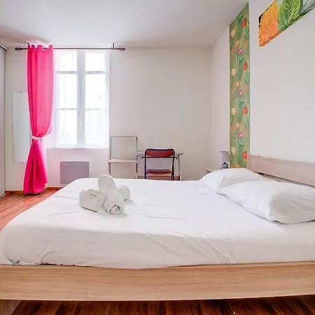 Apartment La Parenthese Sainte Cecile Charmante Escale *